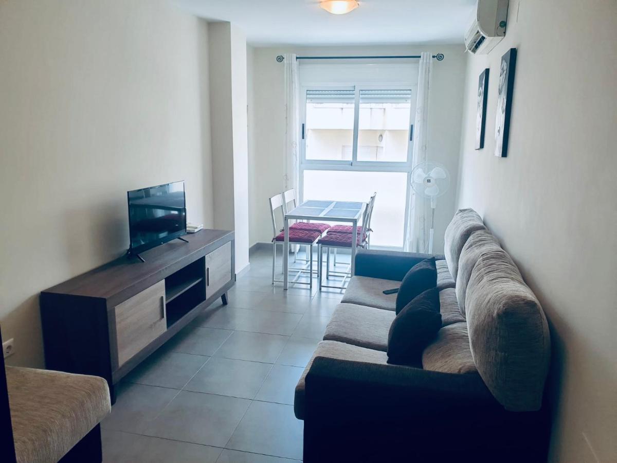 Nice And New Furnished Apartments In Torrevieja Centre 外观 照片